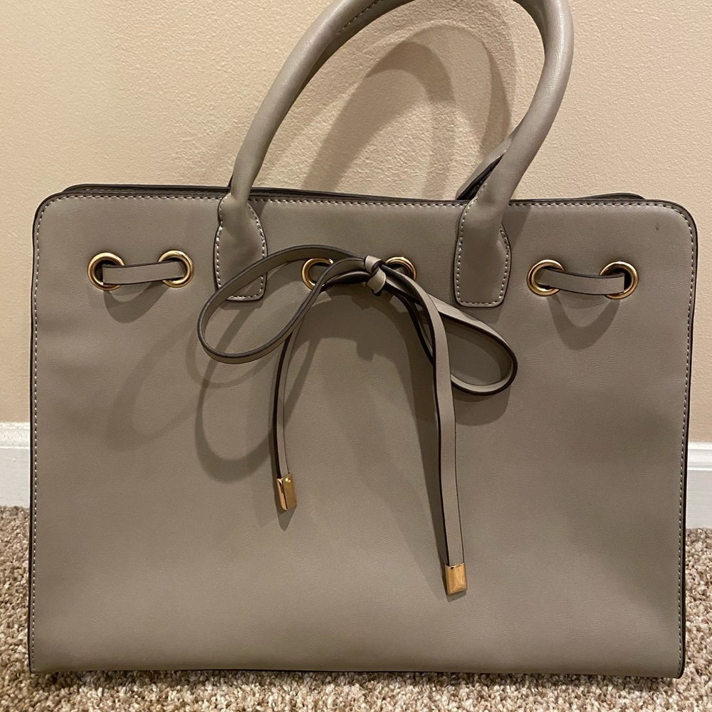 Tote purse